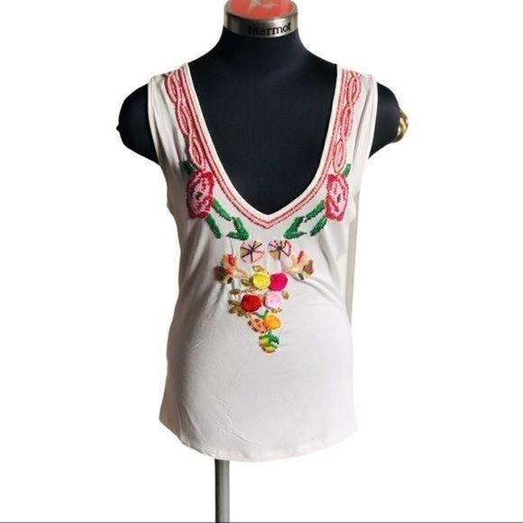 Aziz Rosette Tank Top - Picture 2 of 8